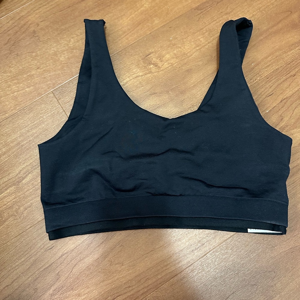 Outdoor voices sports bra
